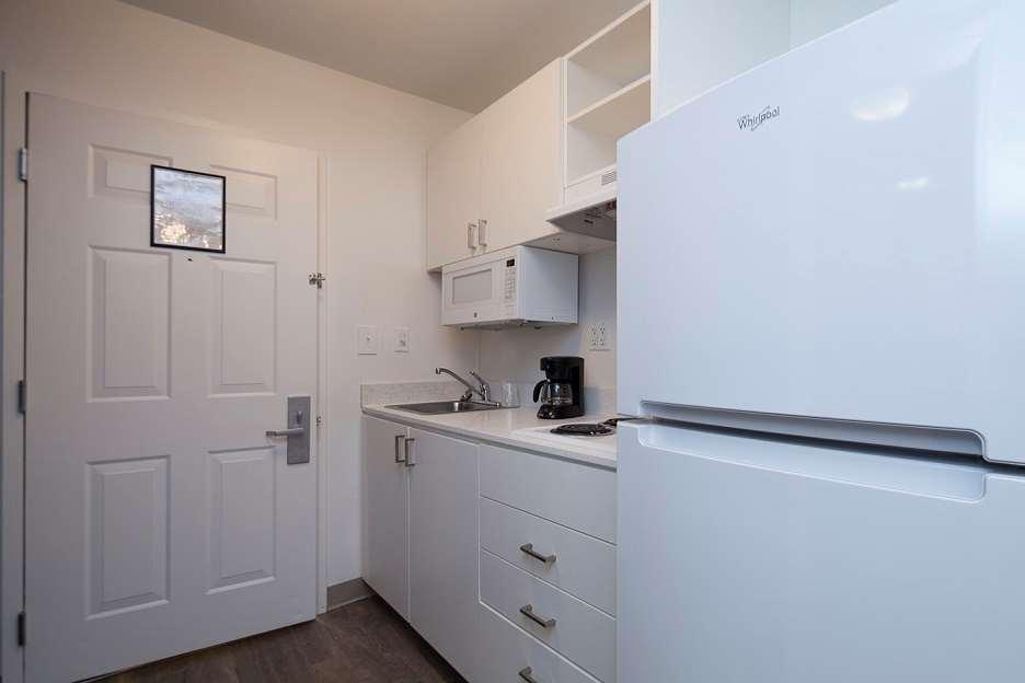 Uptown Suites Extended Stay Nashville Tn - スマーナ 部屋 写真